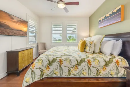 Poipu Pili Mai 4 Bedroom Condo with Ocean Views, Pool & Golf Course Access