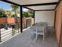 3mn walk from the beach, VILLA 5 bdrms in private residence between SEA and POND