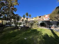 LARGE ATYPICAL VILLA WITH PRIVATE POOL IN A QUIET LOCATION