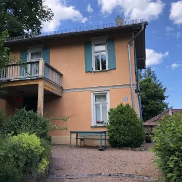 Quietly located vacation home at the foot of Wartburg Castle