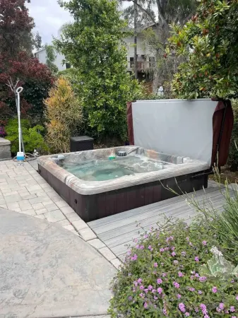 Casa Charles a private Villa in the foothills of Mt Helix in La Mesa, CA. Отели рядом с достопримечательностью «Dr J's Elegant Reflections Med Spa»