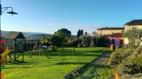 Apartment House with garden Tuscany Chianti ,  Florence 15km.