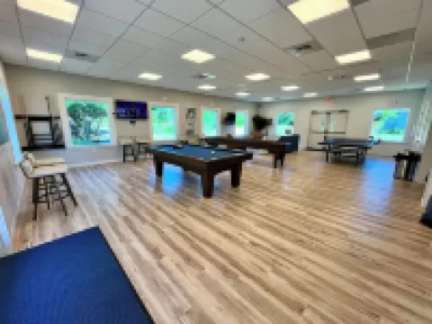 Vitamin Sea-Beautiful Oceanfront-3 Bedroom Condo Located in Duck, NC. 杜克酒店