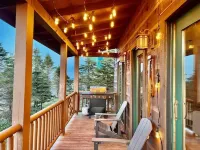 Cozy Cabin Retreat w/ Private Hot Tub NEAR SLOPES