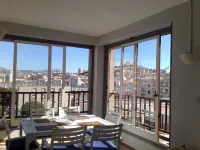 Apartment at the end of the Old Port