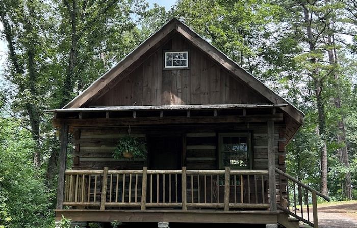 Tadpole Cabin at Creek Road Farm