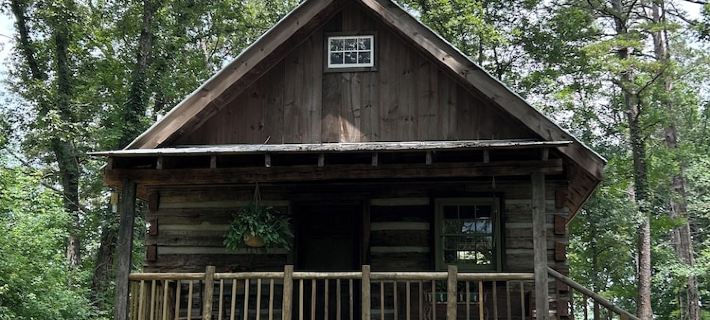 Tadpole Cabin at Creek Road Farm Hotels in Dade County