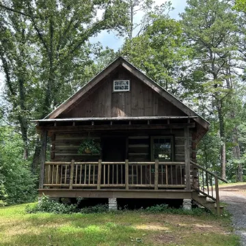 Tadpole Cabin at Creek Road Farm
