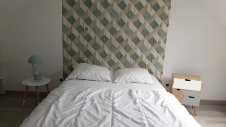 House located 300m from the beach and the city center