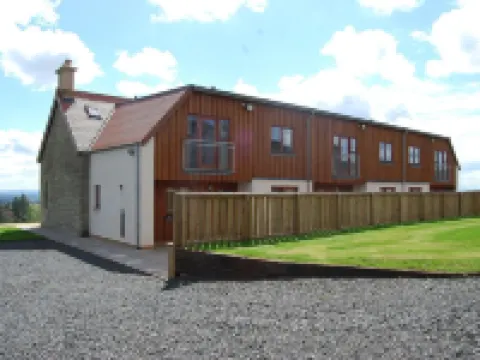 Luxury Stone Built Cottages With Panoramic Views Across Berwickshire Hotels in Duns