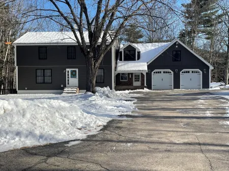 NEW LISTING Отели рядом с достопримечательностью «Кранмор Маунтин Резорт»