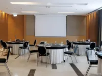 725 Continental Hotel Отели рядом с достопримечательностью «Ратуша Буэнос-Айреса»