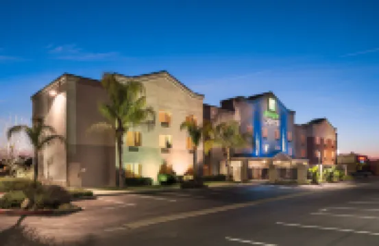Holiday Inn Express ROCKLIN - GALLERIA AREA by IHG