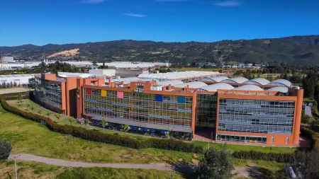 Pop Art Hotel Tocancipá y Centro de Convenciones Отели в г. Tocancipa