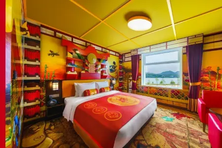 Legoland Korea Resort Hotel Отели рядом с достопримечательностью «Канвонский национальный университет»