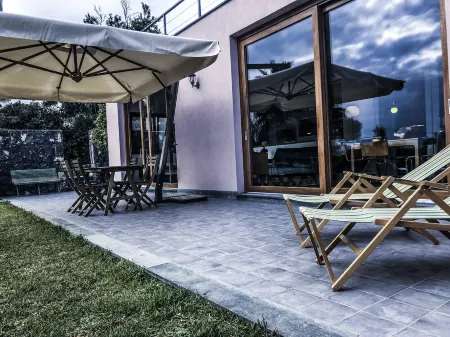 TeO house, seafront, garden, Acitrezza, Acicastello, Etna