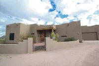 Saguaro Sunset Retreat