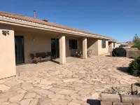 HOZHO: Pool, Hot Tub, Fast WiFi, Level 2 EV PHEV Charger & Lake Powell Views