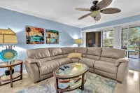 Comfy Condo at Jupiter Bay Resort, with easy beach access