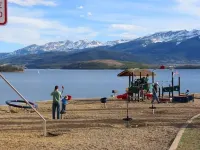 Amazing Mountain & Lakefront Views- Special!  1 FREE nite w/ 7 nite booking