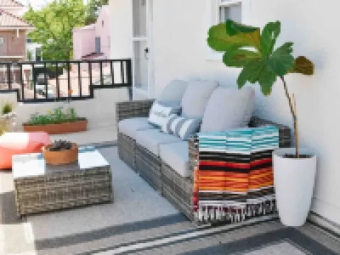 Private 2nd Story Apartment in the Heart of Long Beach- Pura Vida! ロング・ビーチのホテル