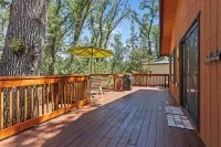 3-bedroom house in charming Groveland with WiFi, climate control, fitness room