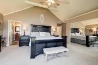 Lake Front Home w/ Hot Tub, Fire pit, yard, walk to Wisp Resort,Tubing Hill View