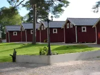 Visitor restaurang Hotels near Bloms Klädvaruhus.