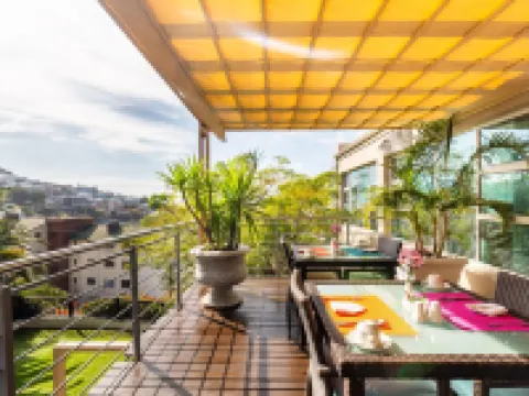 Signal Hill Lodge Hotels in Cape Town