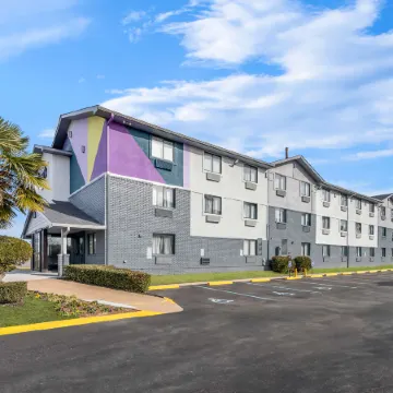 Spark by Hilton Norfolk