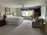 Cozy, Private Water Front Home with Long Pier