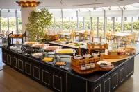 Okura Hotel Marugame فنادق في ماروغامي