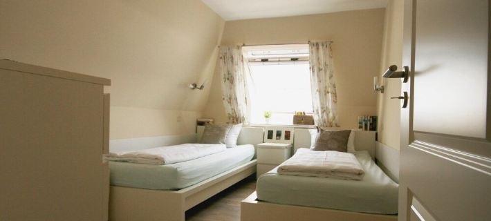 Apartment Close to the Beach for up to 5 People -3 Rooms,, with Free Parking Lot Hoteles en Borkum