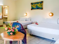 Tanoa Skylodge Hotel