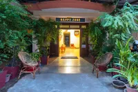 Happy Zone Hostel Hotel a 