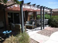Upscale But Cozy Beach Retreat In The Desert Near Phoenix With Private Pool Hotels in Buckeye