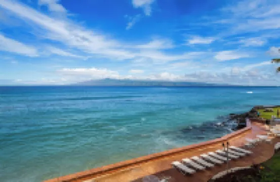 Stunning Modern 3BD West Maui Oceanfront Gem! AC, WIFI, baby & beach gear