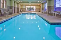 Holiday Inn Express & Suites CLOVIS by IHG - Pools