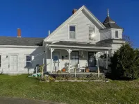 1850’s 5 acre Farm on Lower Mason Pond