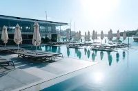 Blubay Apartments by ST Hotels - Swimmingpools