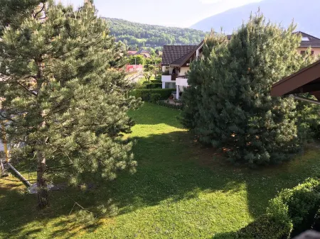 Welcoming small T2 in the heart of Saint-Jorioz