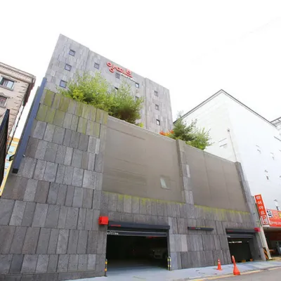 一山安提伯斯飯店 白石附近的飯店
