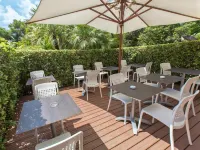 Hôtel Bahia Hotels in Villeneuve-Loubet
