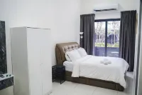KLIA Airport Homestay - balcony