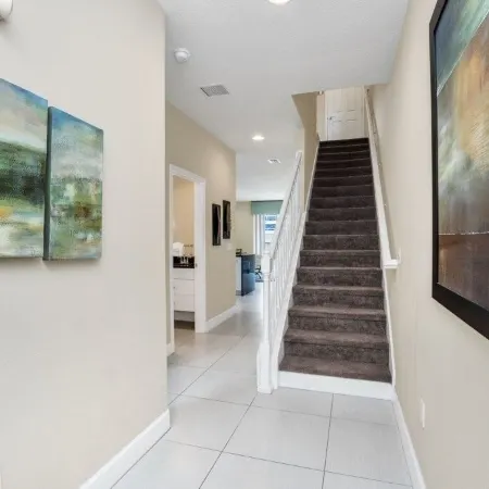 3 Bed Town Home with Splash Pool! Townhouse