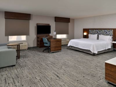 Hampton Inn & Suites Las Vegas Airport