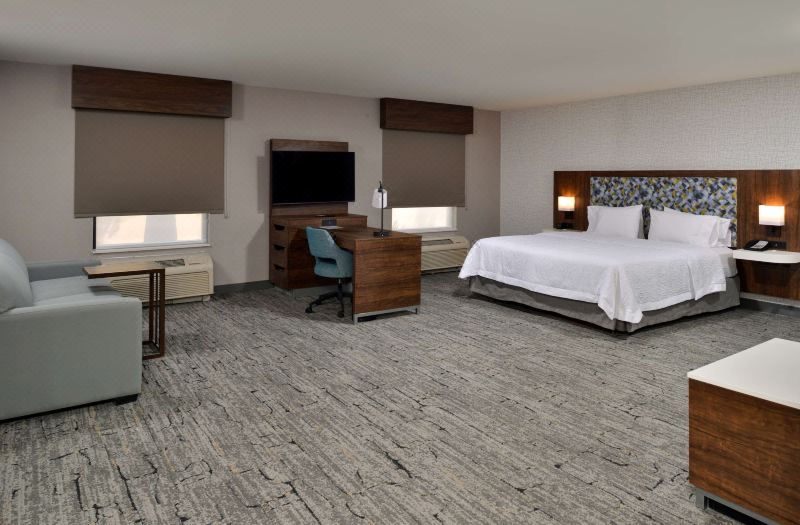 Hampton Inn & Suites Las Vegas Airport