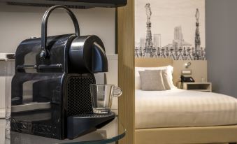 43 Station Hotel