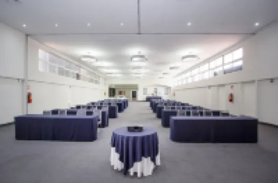 Hotel El Ejecutivo by Reforma Avenue