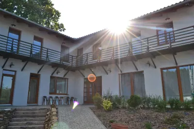 Farm Kundratice Hotels in Radesin